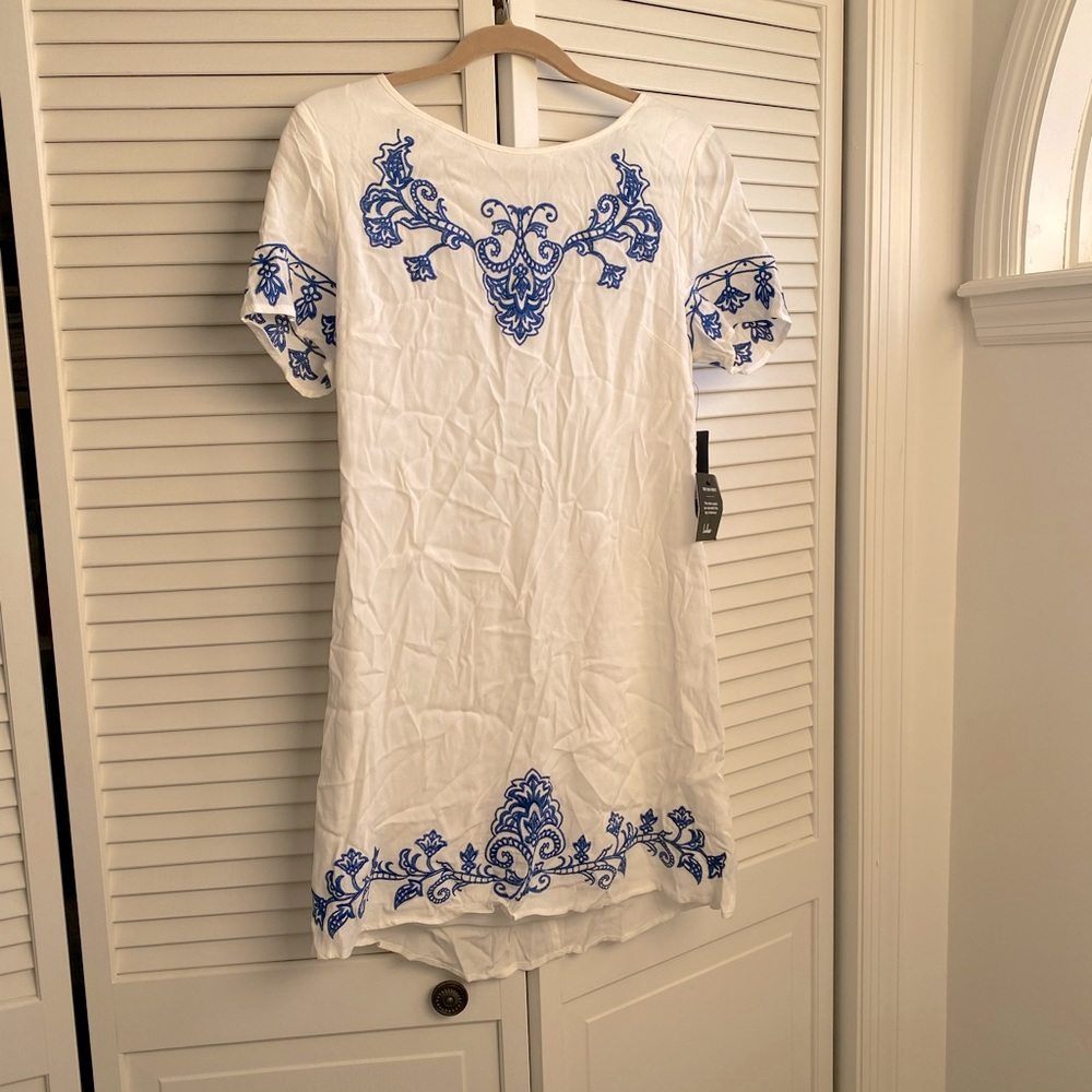 BNWT white dress with blue embroidered details